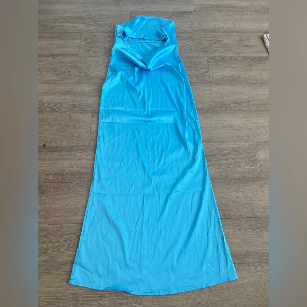 Blue Strapless Maxi Dress - Picture 4 of 4